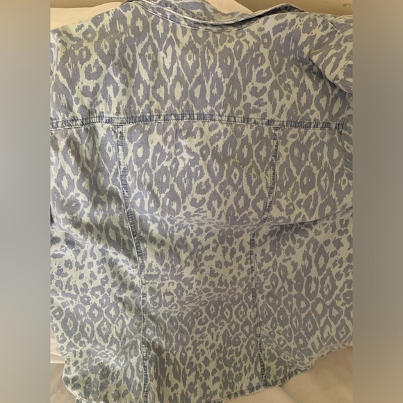 Ladies brouse - Picture 4 of 4